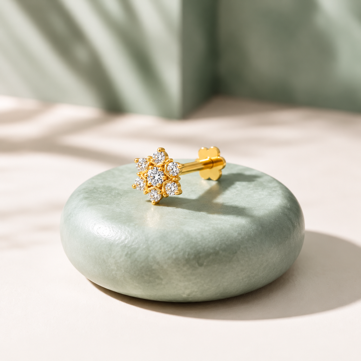 Gold Seven-Stone Star Flower Nosepin