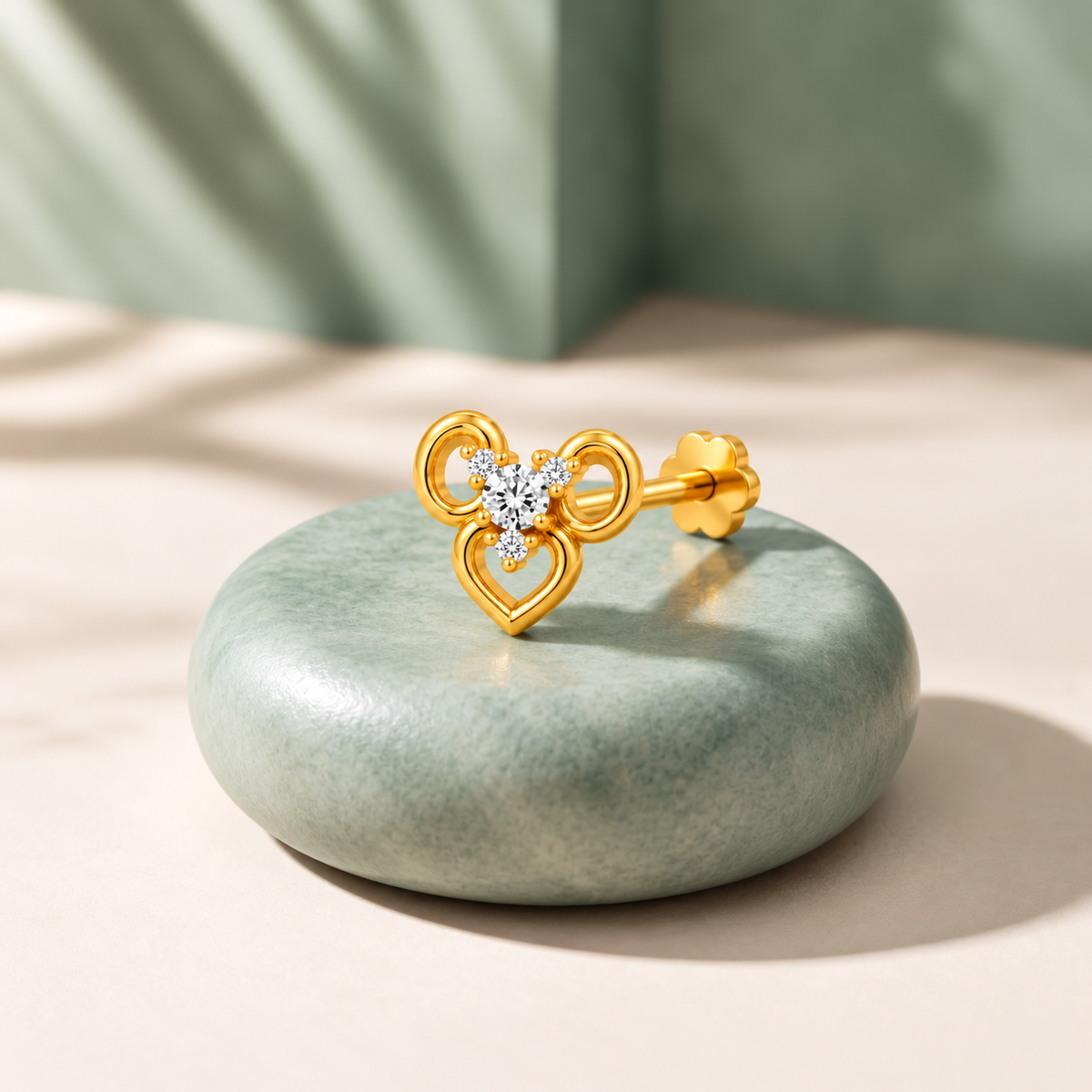 Triple Heart White Stone Gold Nosepin