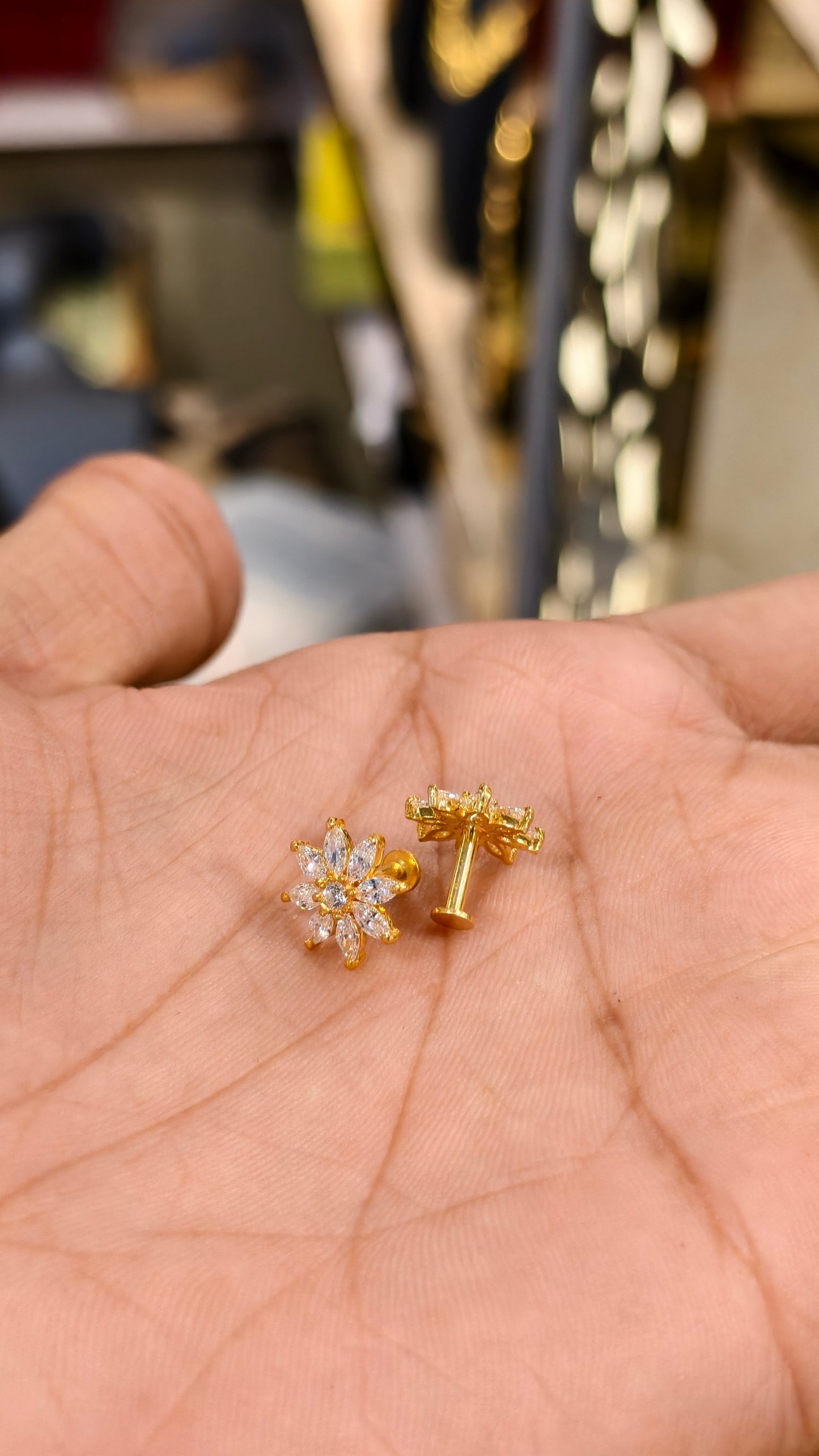 Floral Gold-Plated Screw-Back Stud Nosepin with CZ Stones