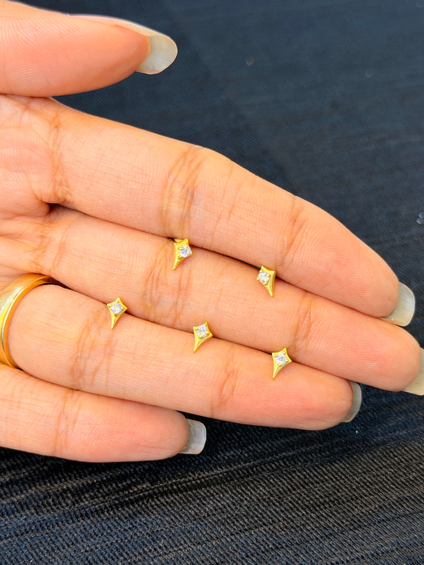 Gold Plated 92.5 Sterling Silver CZ Diamond Shape Nose Pin