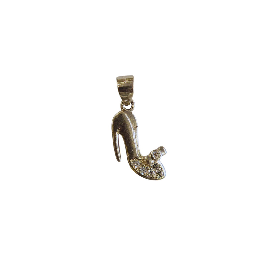 Elegant Sterling Silver Pendant – Timeless Charm for Every Occasion