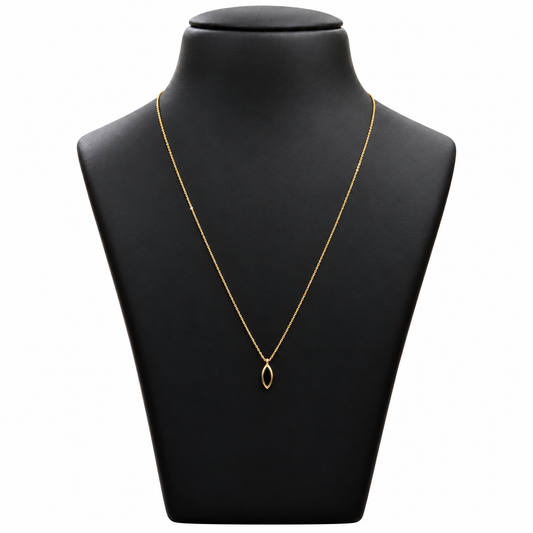 18K Gold Chain with Leaf-Shaped Pendant 18 Inch