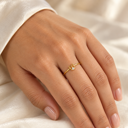 9K Gold Charm Ring Size 11