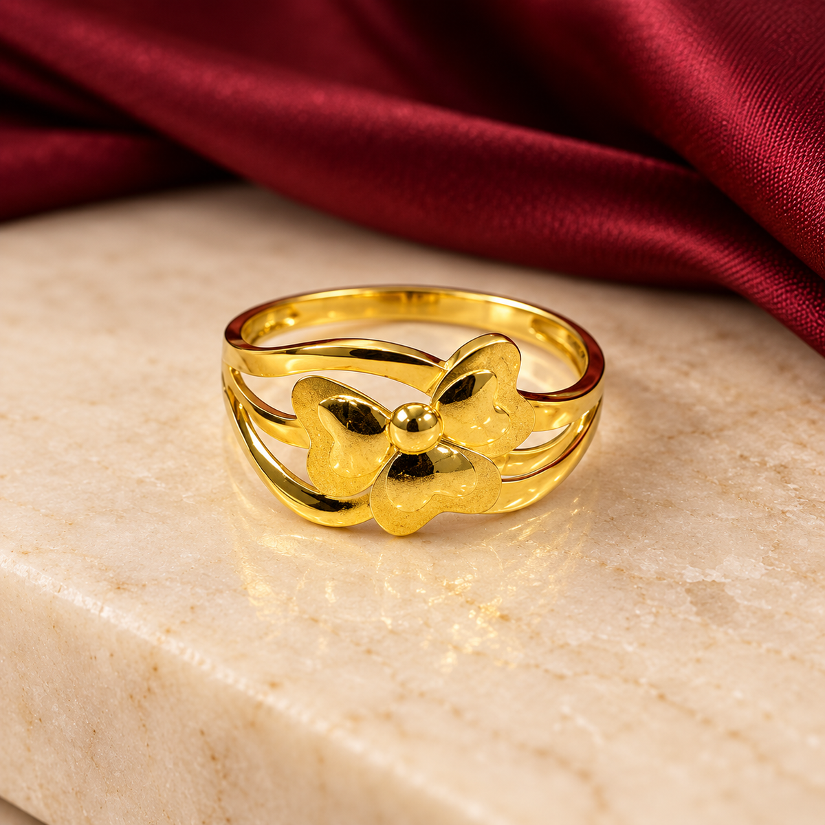 9K Gold Petal Ring Size 16