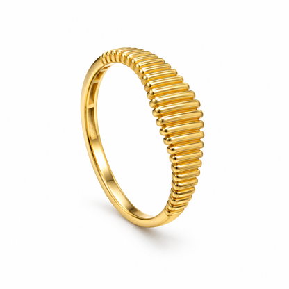 9K Gold Ribbed Band Ring Size 12