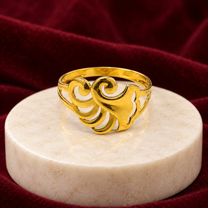 9K Gold Royal Swirl Ring Size 18