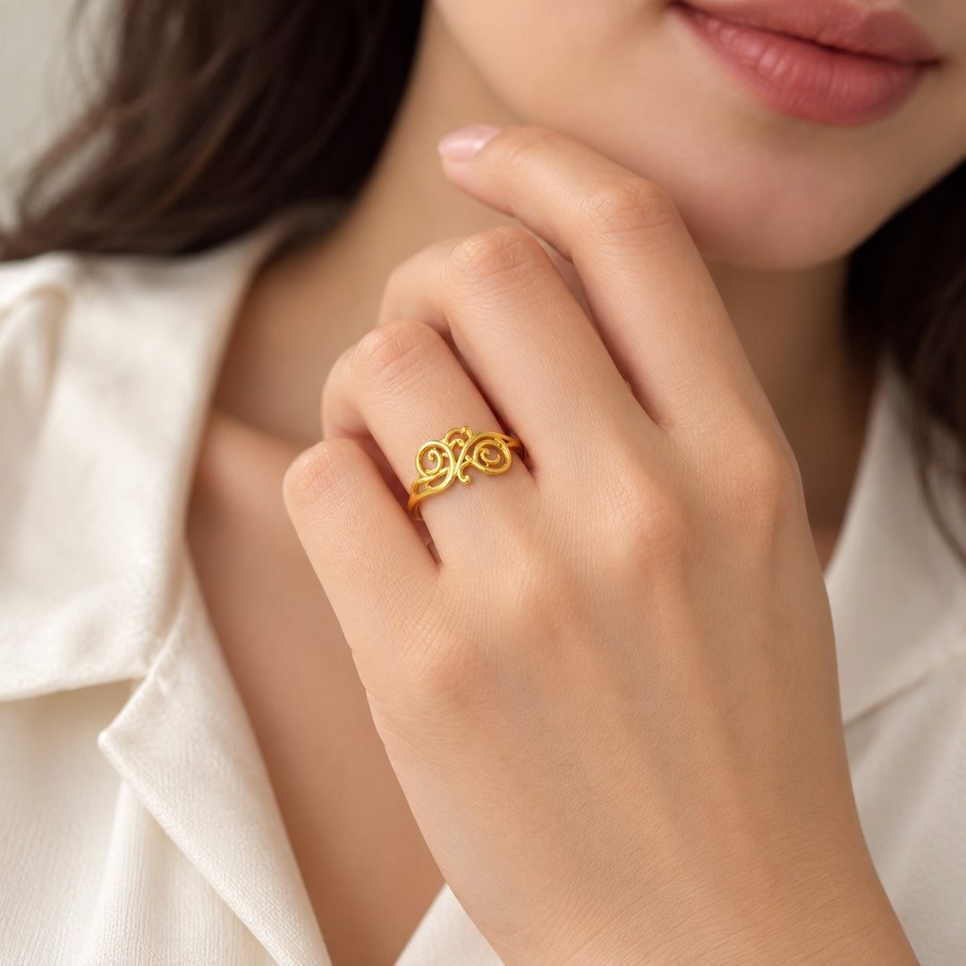 9K Gold Swirl Ring Size 12