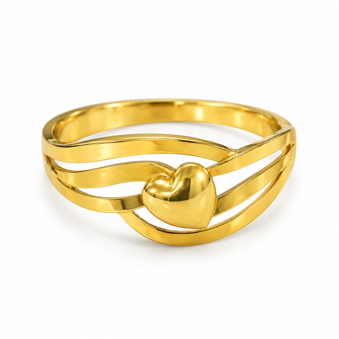 9K Gold Heart Wave Ring Size 18