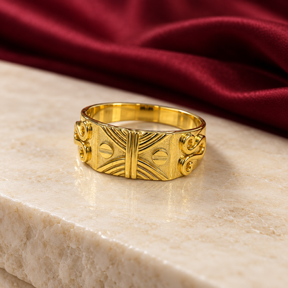 9K Gold Designer Ring Size 22