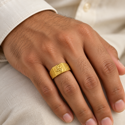 9K Gold Textured Ring Size 23