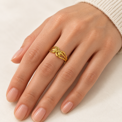 9K Gold Petal Ring Size 18