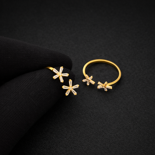 Golden Starlume Toe Ring