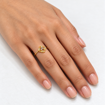 18K Gold Elegant Floral Loop White Stone Ring