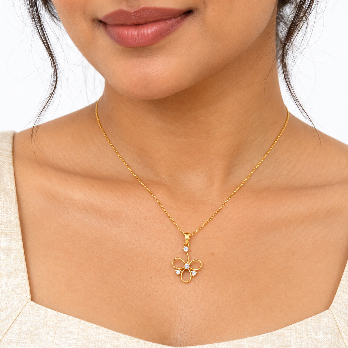 Diamond Floral Gold Pendant