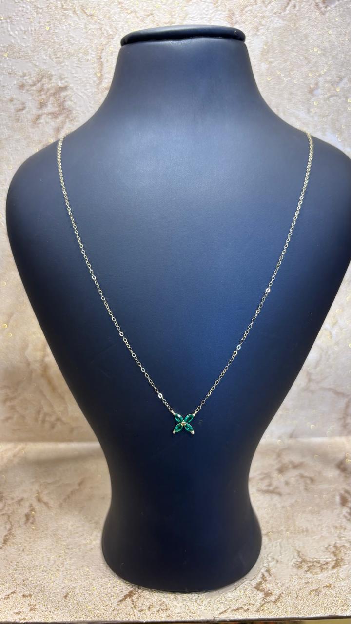 18ct NeckChain with Green flower Pendant NCK131