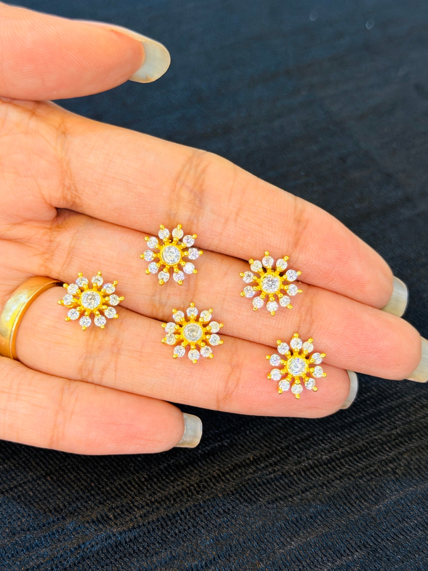 Sunburst Floral Gold-Plated 92.5 Sterling Silver Nose Pin