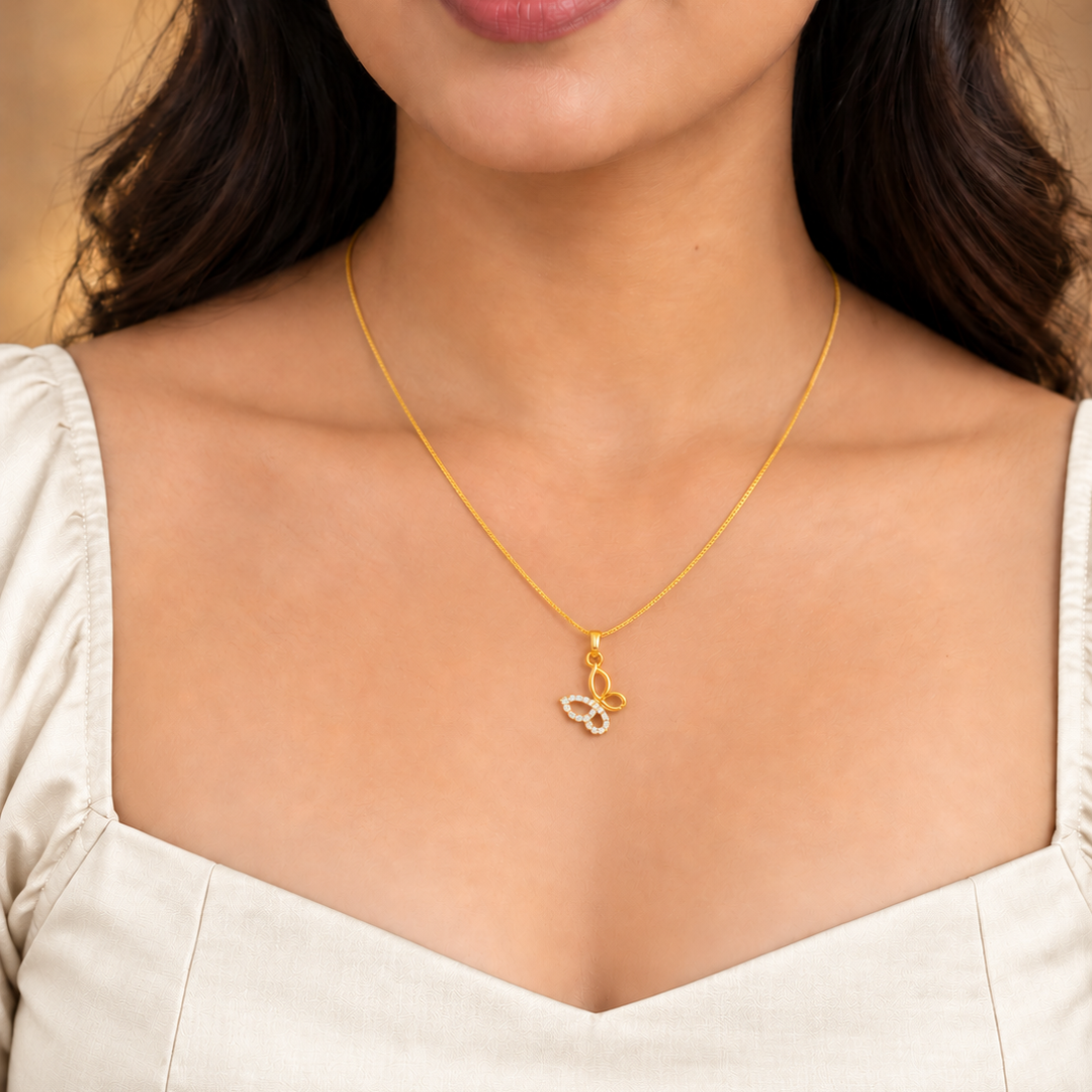 9Kay Gold Chain with pendant