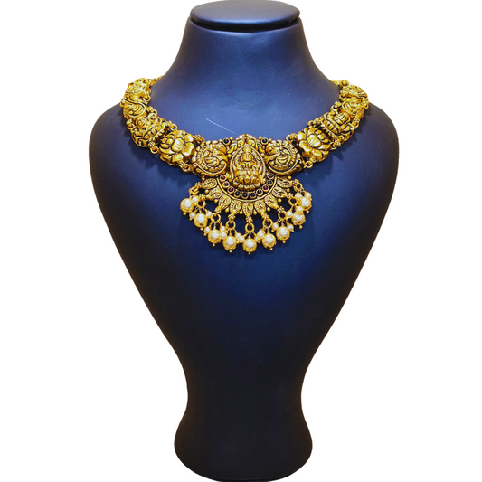 Royal Heritage Nagas Necklace in Silver – Ethnic Grandeur