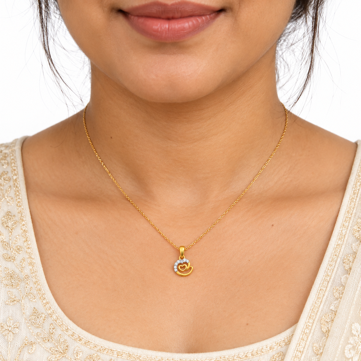 9K Gold Swirl Heart Pendant