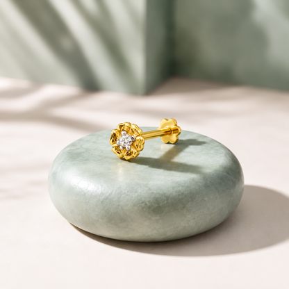 Gold Sculpted Flower Single-Stone Nosepin