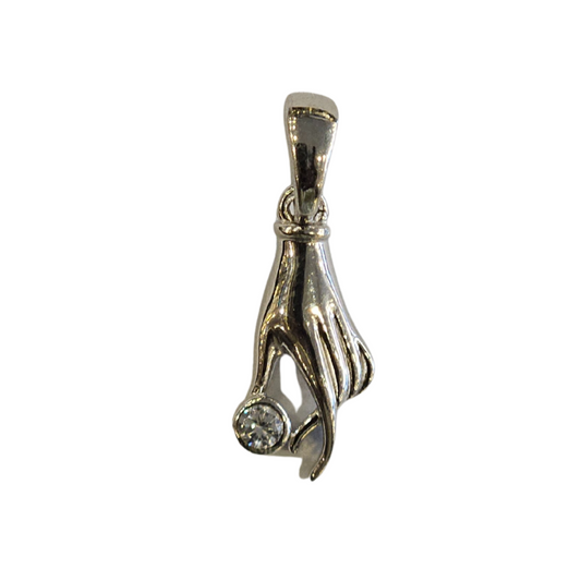 925 Sterling Silver Hand Holding Diamond Pendant – Symbol of Power & Precision